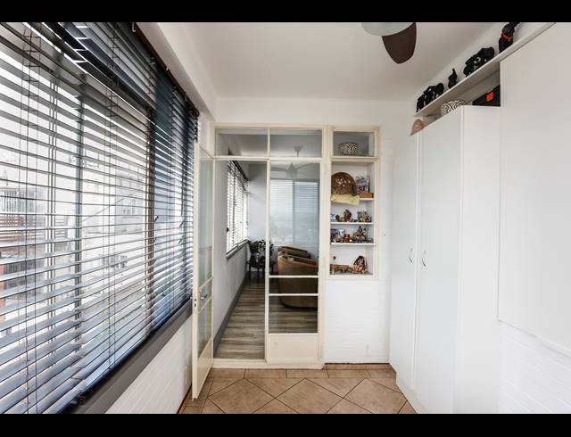1.5 BEDROOM APARTMENT FOR SALE IN MORNINGSIDE